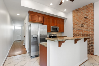 1513 W Cary St in Richmond, VA - Foto de edificio - Building Photo