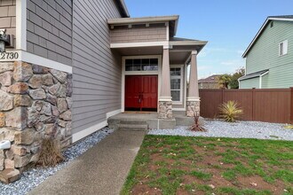 12730 SE 302nd St in Auburn, WA - Foto de edificio - Building Photo