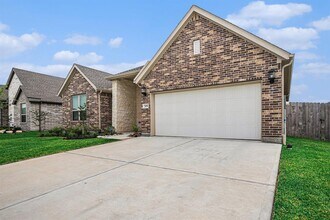 705 Western Fern in League City, TX - Building Photo - Building Photo
