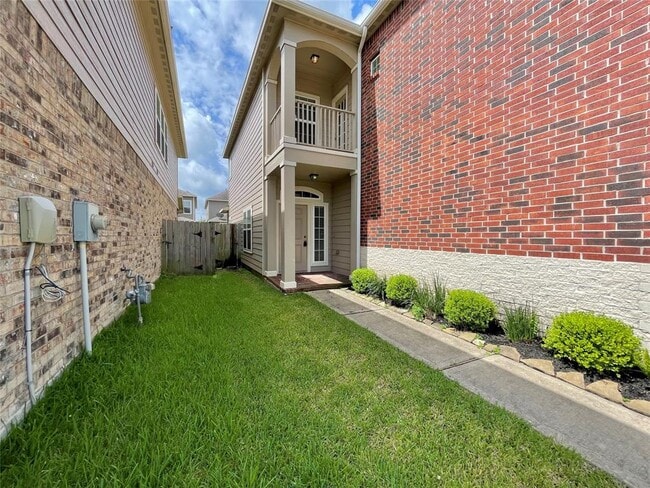 18215 Amalfi Coast Dr in Cypress, TX - Building Photo - Building Photo