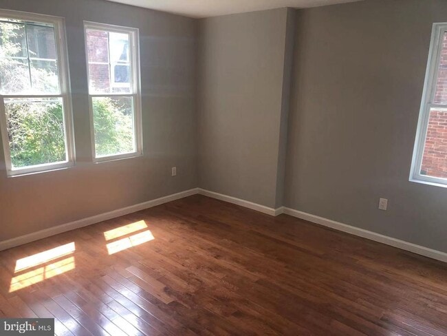 property at 4320 Spruce St