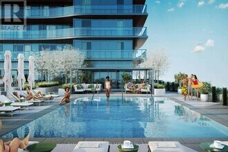 1010 Sandy Beach Rd in Pickering, ON - Building Photo - Building Photo