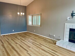 1689 El Rancho Verde in San Marcos, CA - Building Photo - Building Photo