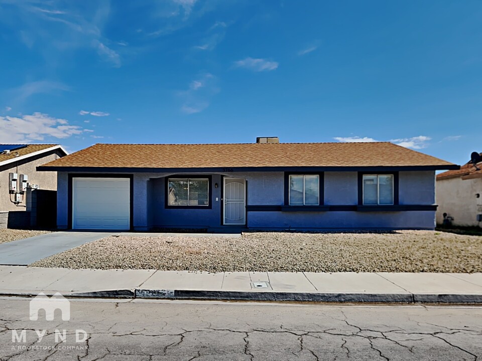 3766 Lone Oak St in Las Vegas, NV - Building Photo