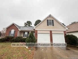 1405 Middlesbrough Dr in Fayetteville, NC - Building Photo