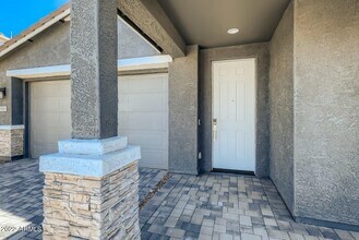 9405 E Saturn Ave in Mesa, AZ - Building Photo - Building Photo