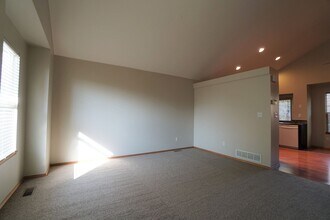 1072 Scarlet Oak Dr in Colorado Springs, CO - Building Photo - Building Photo