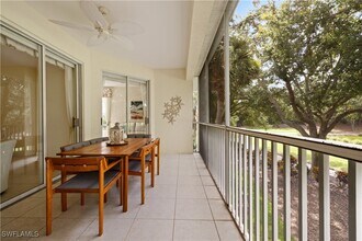 2180 Arielle Dr in Naples, FL - Building Photo - Building Photo