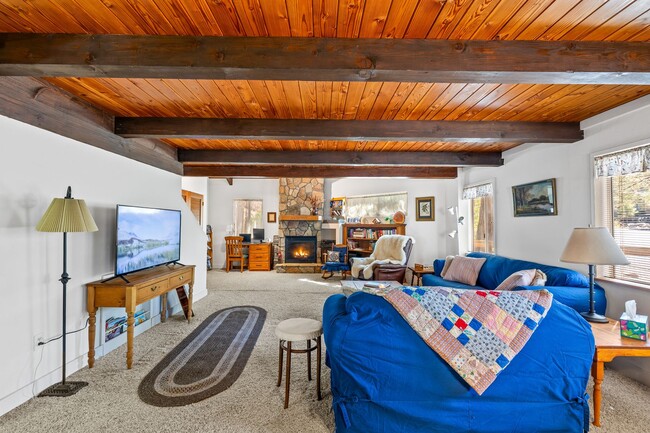 1420 Jaguar Ln in Munds Park, AZ - Building Photo - Building Photo