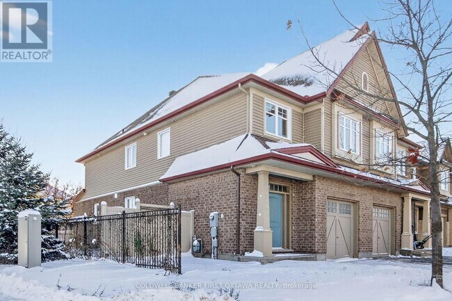 184 Highbury Park Dr in Ottawa, ON - Building Photo - Building Photo