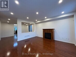 2381 Secreto Dr in Oshawa, ON - Building Photo - Building Photo