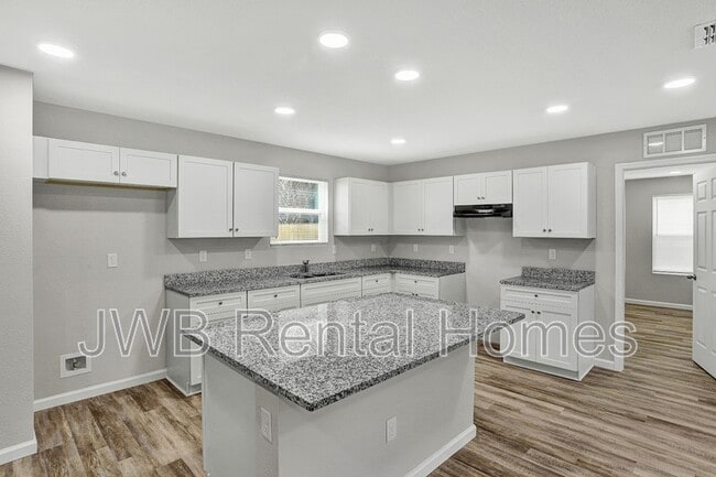 611 Jessie St in Jacksonville, FL - Building Photo - Building Photo