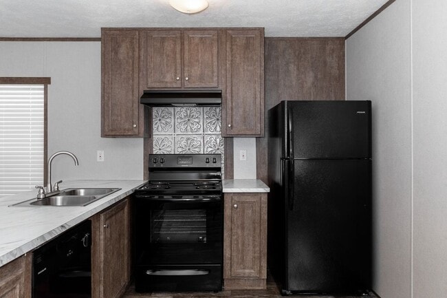 Cardinal Mobile Home Park in Louisville, KY - Building Photo - Building Photo