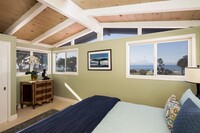 1267 Ocean View Blvd in Pacific Grove, CA - Building Photo - Building Photo