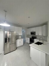 16475 SW 84th Ln in Miami, FL - Building Photo - Building Photo