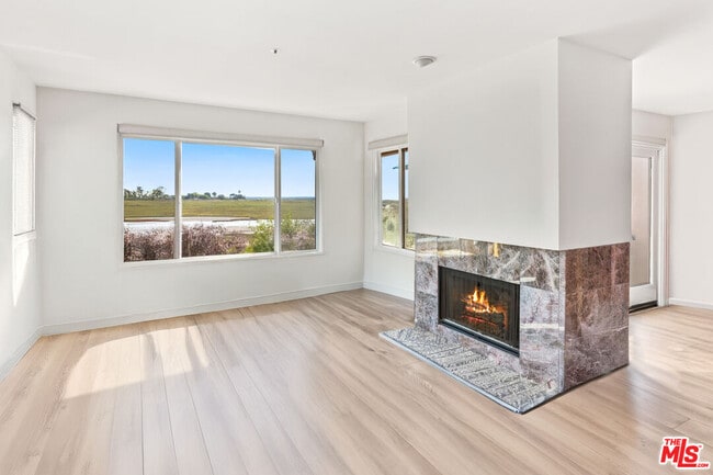 property at 4297 Carpinteria Ave