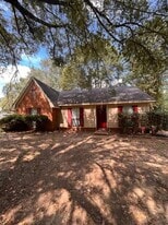 6420 Saginaw Rd in Memphis, TN - Building Photo