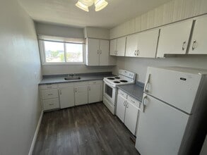 34 Verdun St in Moncton, NB - Building Photo - Building Photo