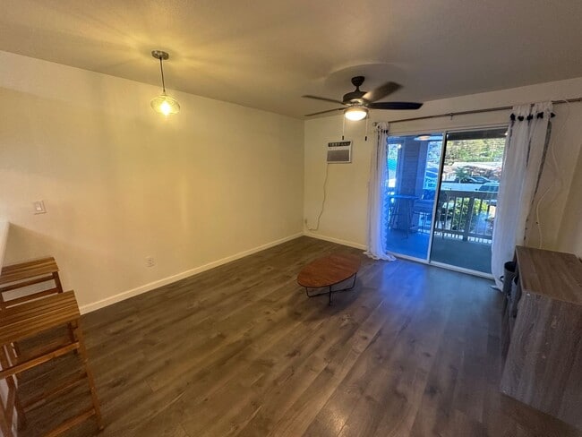 60 Waipaa Ln in Wailuku, HI - Building Photo - Building Photo