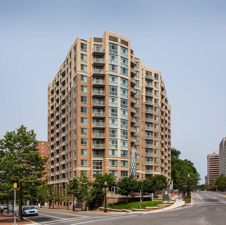 1200 East West in Silver Spring, MD - Foto de edificio