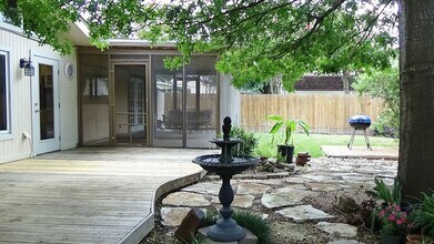 8310 Hastings in San Antonio, TX - Building Photo - Building Photo