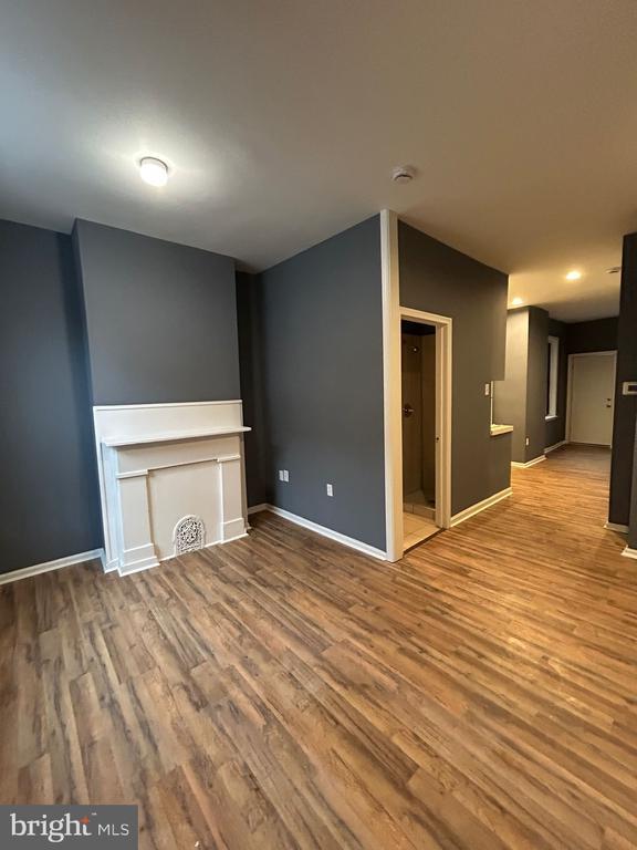 property at 2221 N Chadwick St