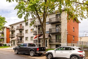 10983-10987 Gervais Av in Montréal, QC - Building Photo