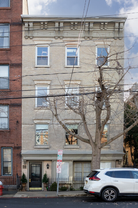 212 Warren St in Jersey City, NJ - Building Photo