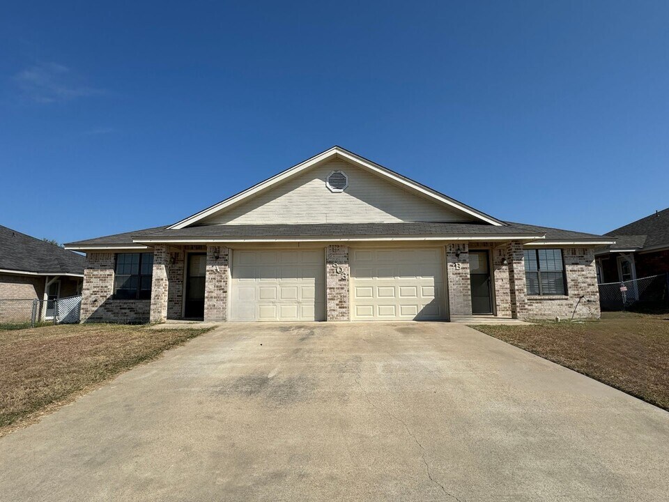 2803 Edgefield St in Killeen, TX - Building Photo