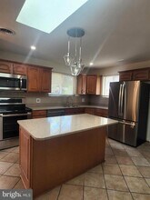 5419 Sargent Rd in Hyattsville, MD - Building Photo - Building Photo