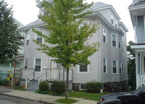 34 Claybourne St Apartments