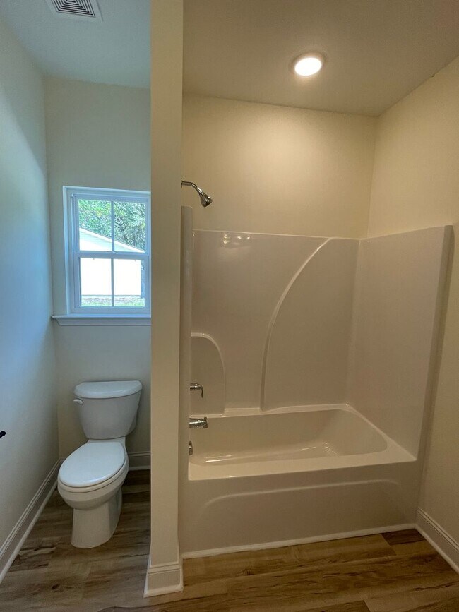 403 Carter Rd-Unit -A in Allenhurst, GA - Building Photo - Building Photo