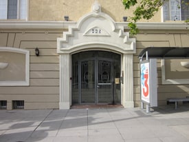 445 S Central Ave in Glendale, CA - Building Photo