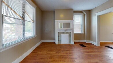 2305 Rohs St in Cincinnati, OH - Building Photo - Building Photo