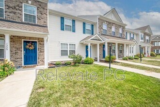 1328 Stone Rdg Pk Lp in Henrico, VA - Building Photo - Building Photo