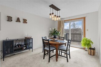 264 Scott Ln in Venetia, PA - Building Photo - Building Photo