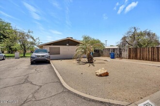 1321 E Carol Ave-Unit -1 in Phoenix, AZ - Building Photo - Building Photo