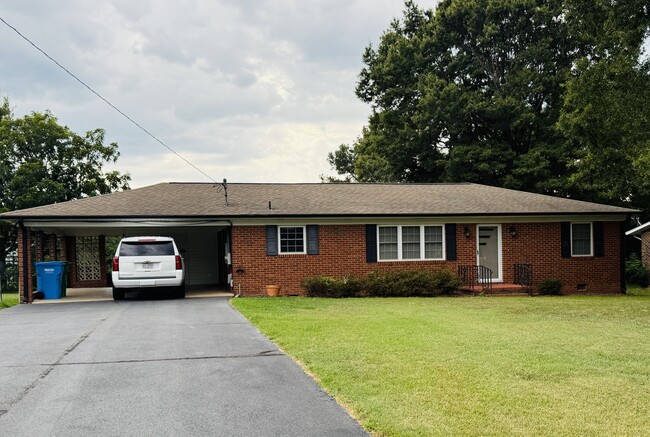 property at 809 N Central Ave