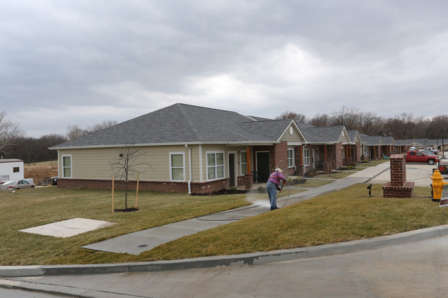 Riverbend Estates Senior Community in Washington, MO - Building Photo - Building Photo