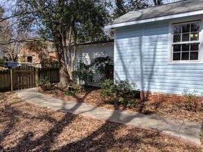 414 1/2 Chamberlain St in Raleigh, NC - Building Photo - Building Photo