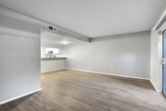 11003 Mt Boracho Dr-Unit -Unit A in San Antonio, TX - Building Photo - Building Photo
