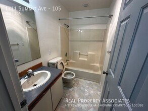 1711 Summit Ave in Seattle, WA - Building Photo - Building Photo