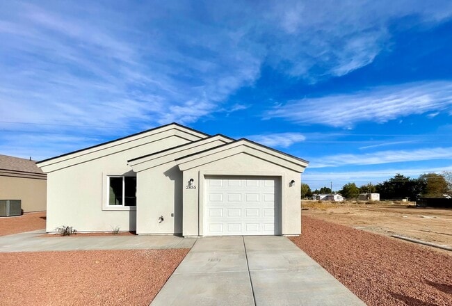 property at 2855 John L Ave