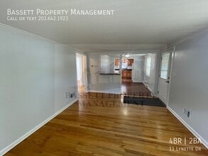 11 Lynette Dr in North Haven, CT - Building Photo - Building Photo