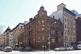 854 W End Ave in New York, NY - Building Photo