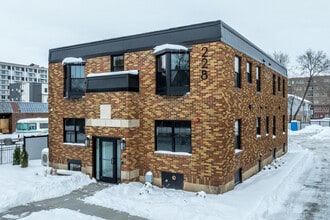 228-232 Welch Ave in Ames, IA - Building Photo - Building Photo