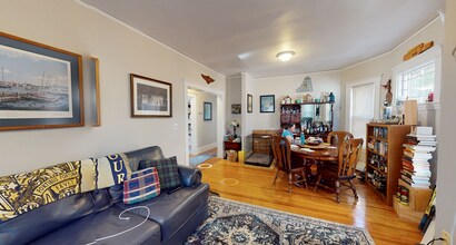 8 Chapman Pl, Unit #2 in Cambridge, MA - Building Photo - Building Photo