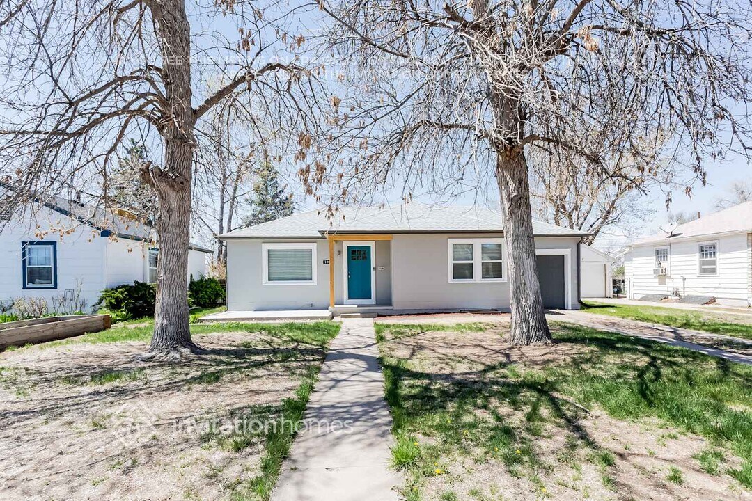 1965 Rosemary St in Denver, CO - Foto de edificio
