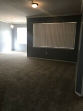 2586 Robert Trent Jones Dr in Orlando, FL - Building Photo - Building Photo