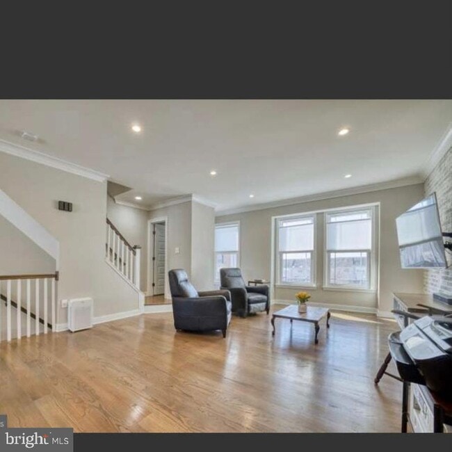 540 Legrace Terrace NE in Leesburg, VA - Building Photo - Building Photo